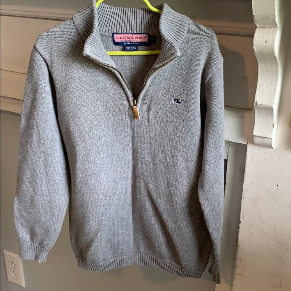 Boys Vineyard vines pullover sweater